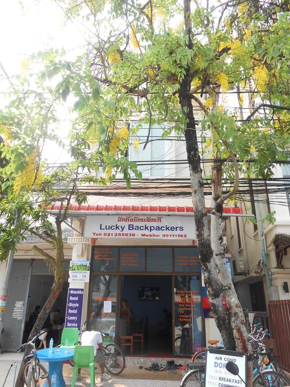 Lucky Backpacker Hostel Vientiane Luaran gambar